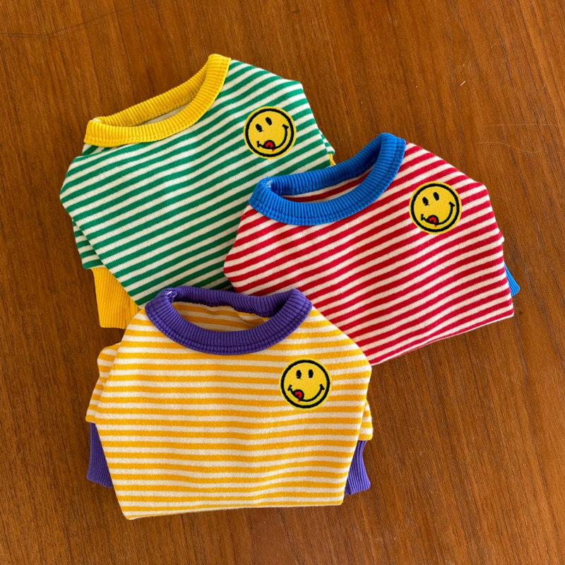 Dog Plaid T-shirt – Cute Smiley Face